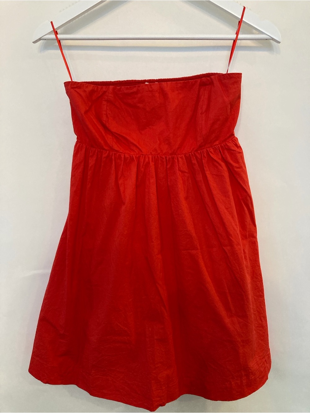 Le Lis Strapless Red Sundress